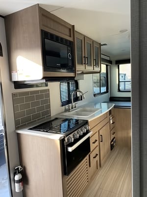 Greg's 2021 Keystone Hideout 202RD Travel Trailer