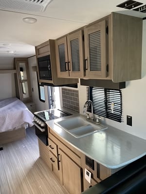 Greg's 2021 Keystone Hideout 202RD Travel Trailer