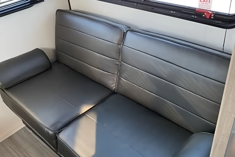 Greg's 2021 Keystone Hideout 202RD Travel Trailer