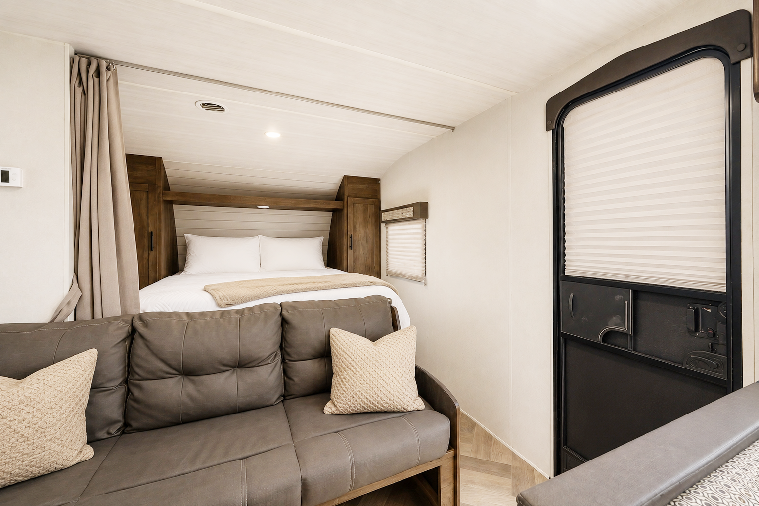 (#7) 2020 Ultra Light Bunkhouse Trailer -Sleep 8, Burning Man, EDC