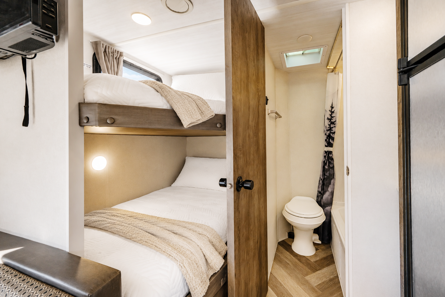 (#7) 2020 Ultra Light Bunkhouse Trailer -Sleep 8, Burning Man, EDC