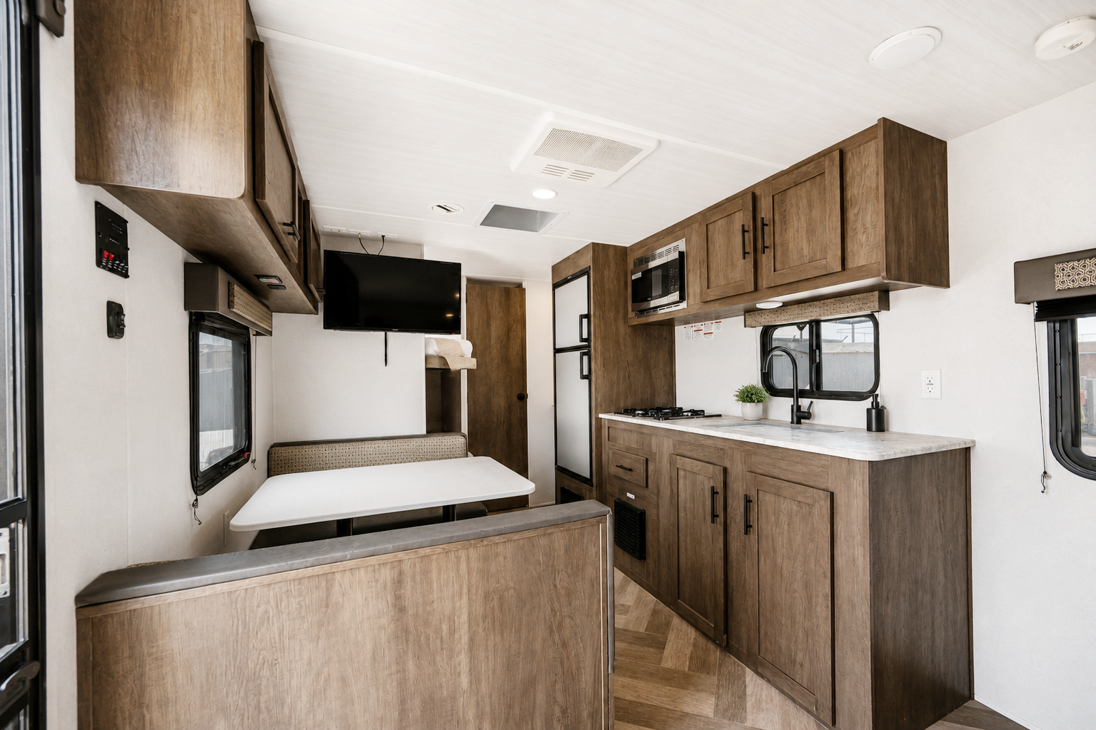 (#7) 2020 Ultra Light Bunkhouse Trailer -Sleep 8, Burning Man, EDC