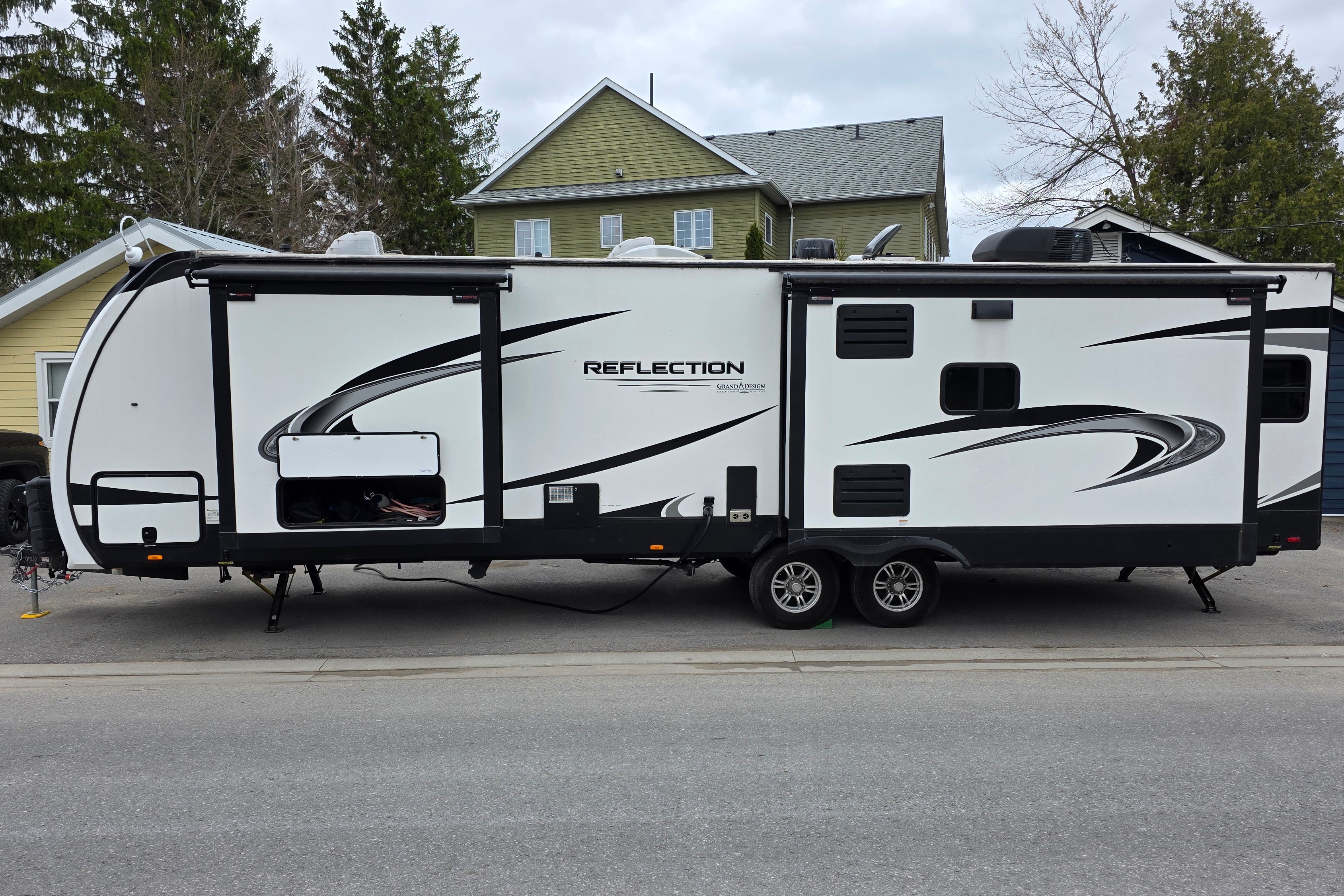 Ryan's Grand Design 315rlts Travel Trailer