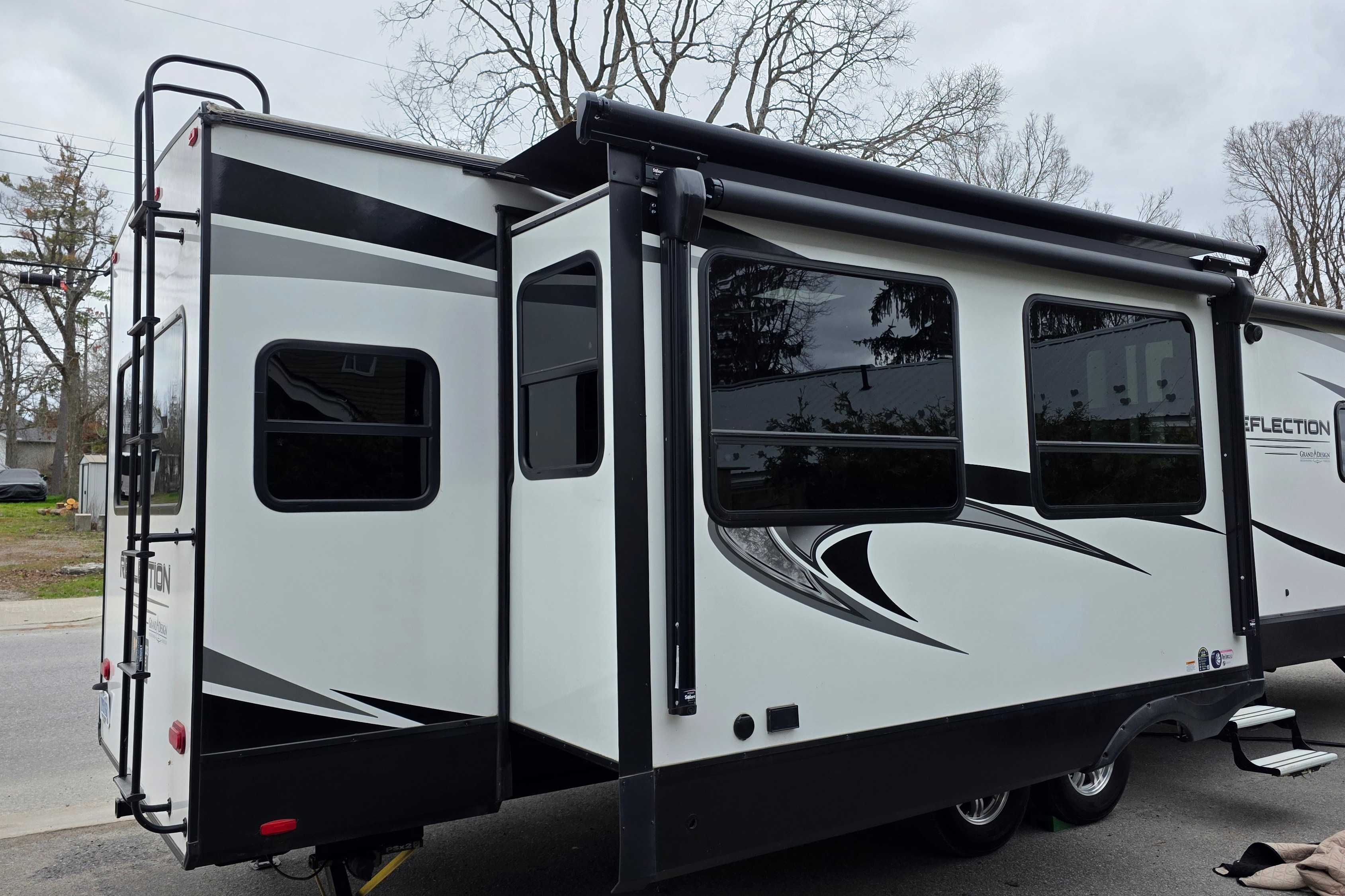 Ryan's Grand Design 315rlts Travel Trailer