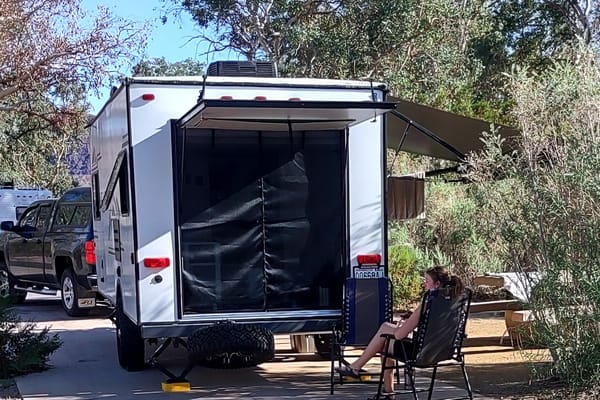 Off-Grid Escaper