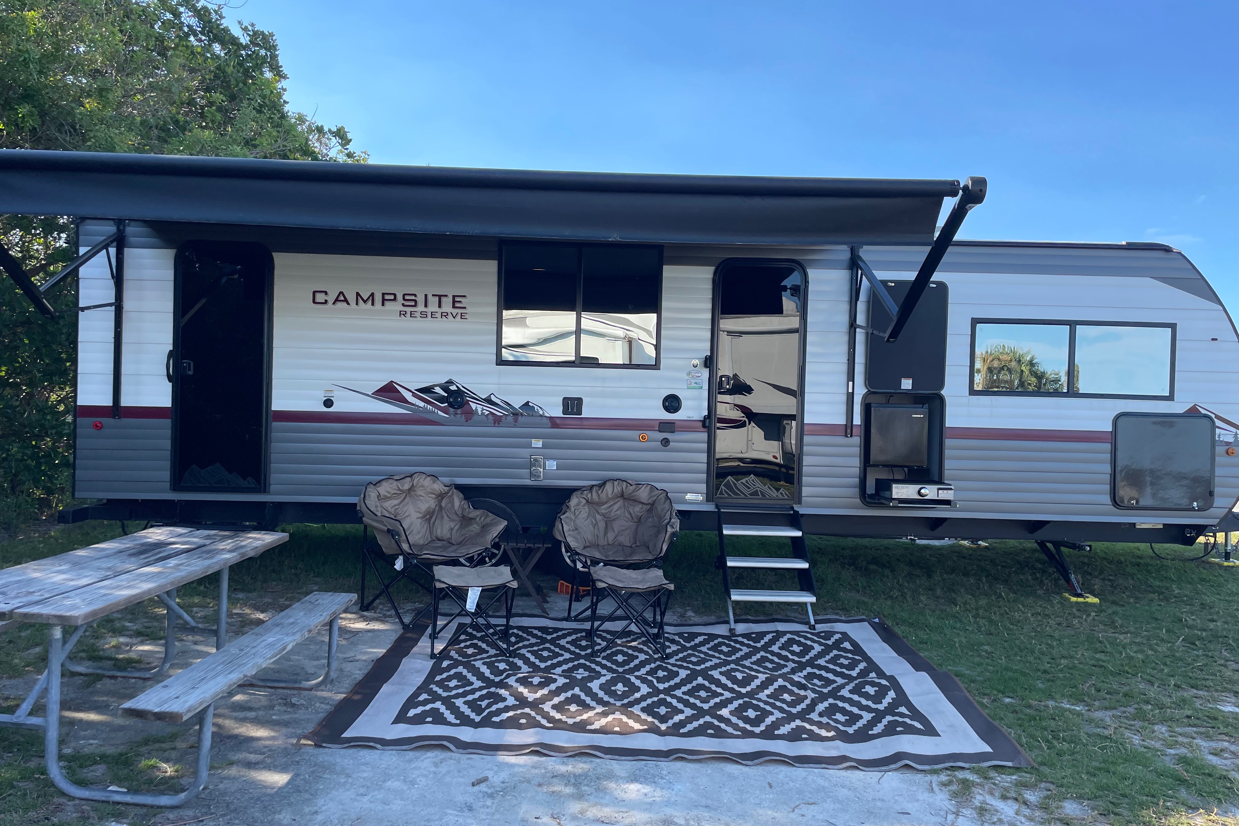 Bailey's Forest River Campsite