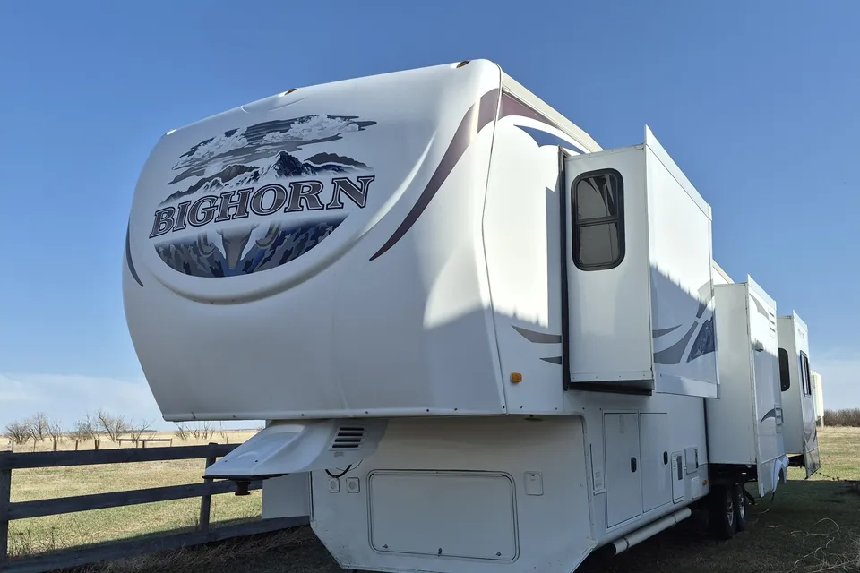 Murray's Heartland BigHorn Fifth Wheel