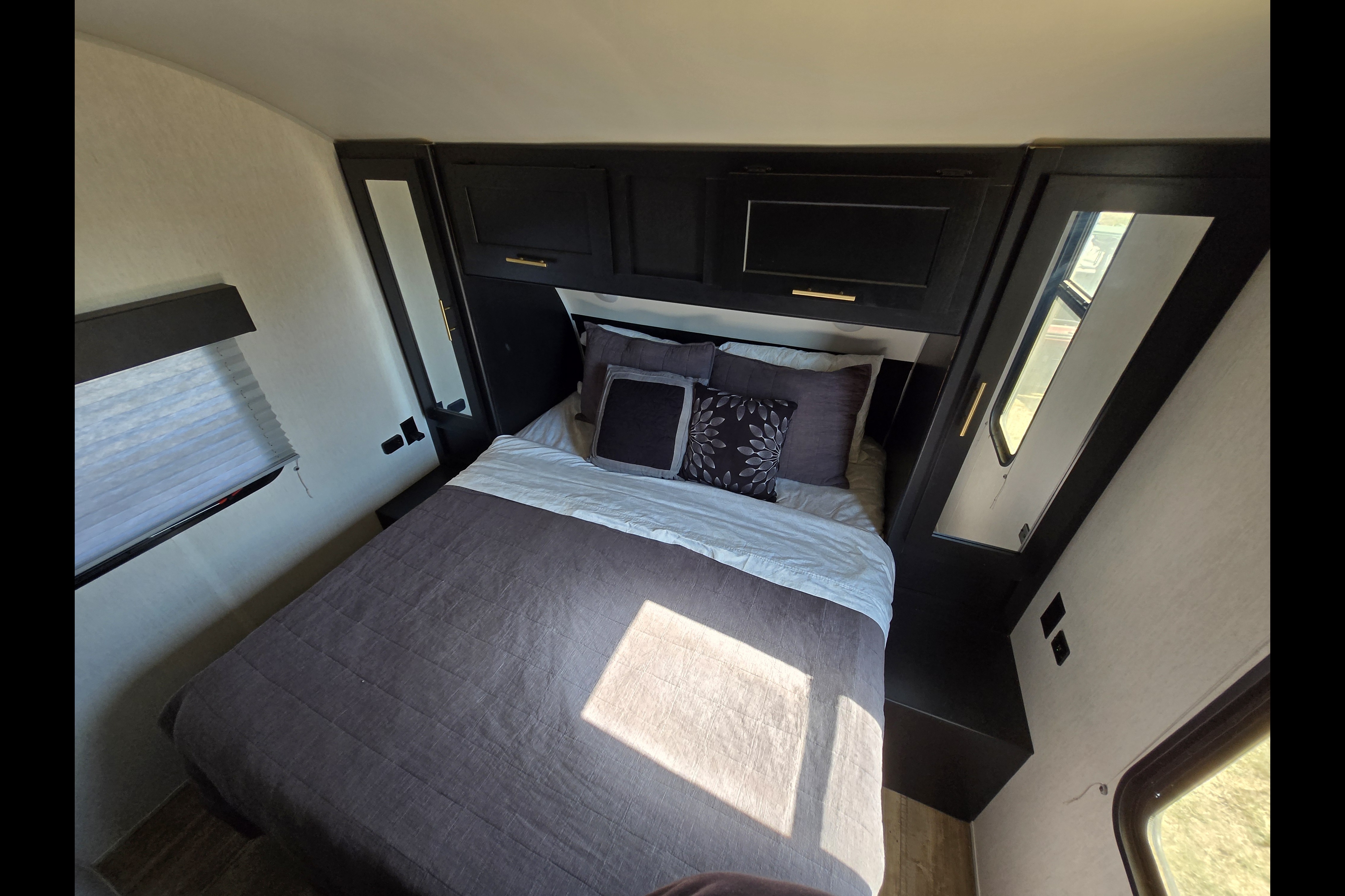 Grey Wolf's Den