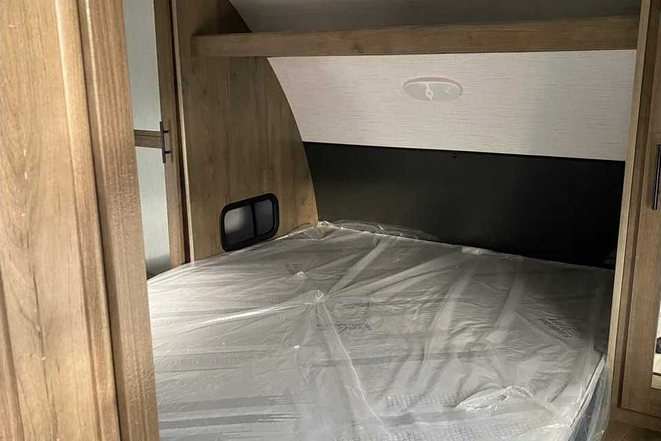 Lesley's Heartland Pioneer Travel Trailer