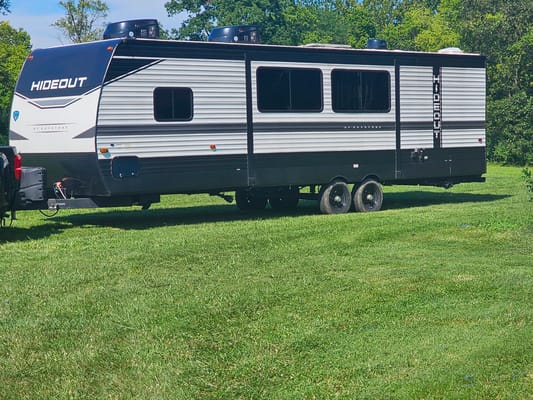 Aaron's Keystone Hideout Travel Trailer