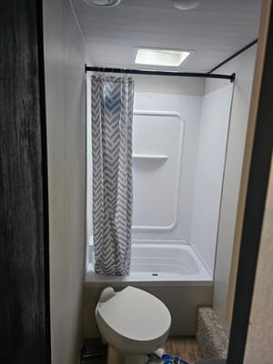 Aaron's Keystone Hideout Travel Trailer