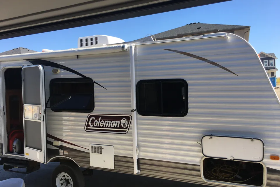 Airdrie Coleman Dutchmen Travel Trailer