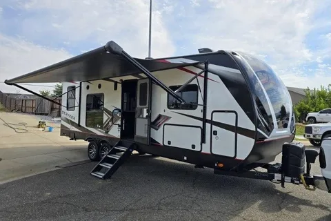 Austin's Cruiser RV Stryker2714 Toy Hauler