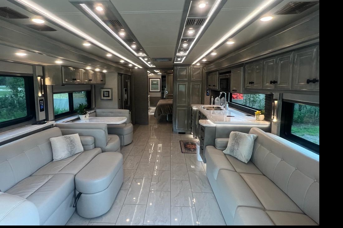 2020 Luxury Tiffin RV Delivery to Disney/Daytona/ Space Cost Campgrounds