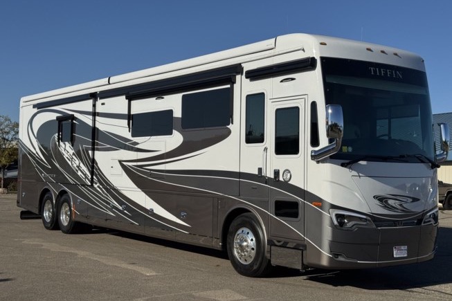 2020 Luxury Tiffin RV Delivery to Disney/Daytona/ Space Cost Campgrounds