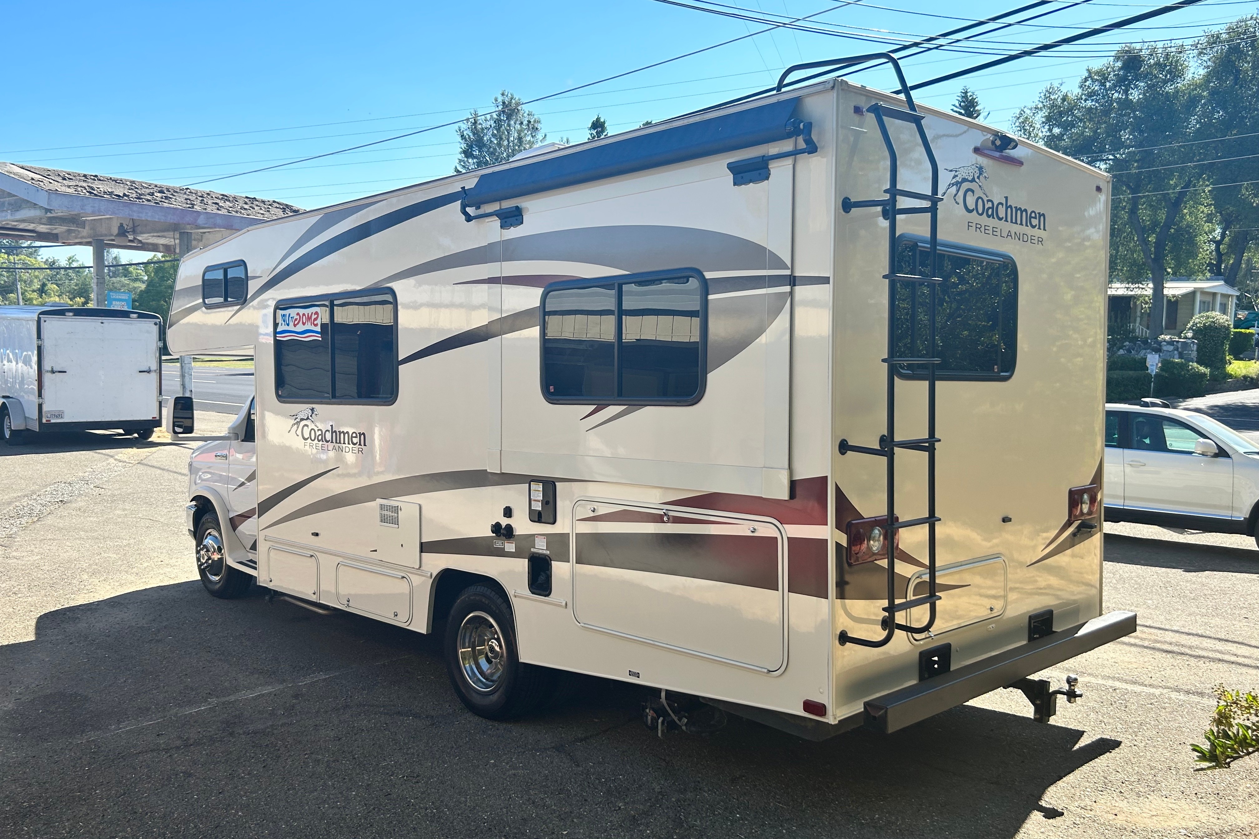 2016 Coachmen freelander.