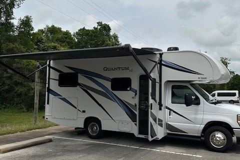 Nyler's Rolling AirBnB