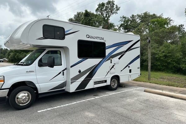 Nyler's Rolling AirBnB