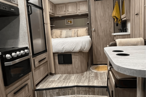 Forest River Ford E-450 Classe C 24 pieds