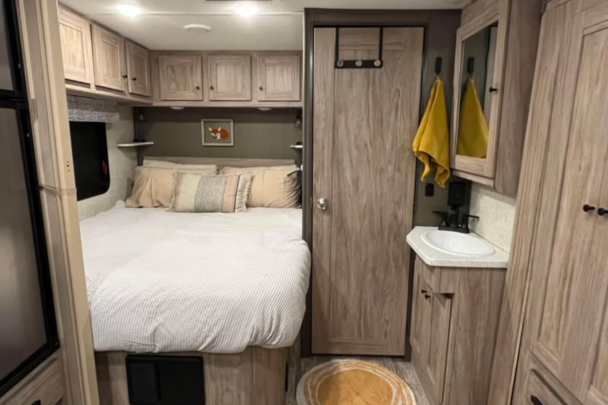 Forest River Ford E-450 Classe C 24 pieds