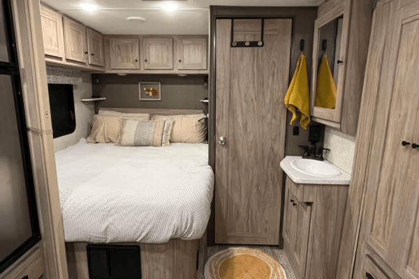 Forest River Ford E-450 Classe C 24 pieds