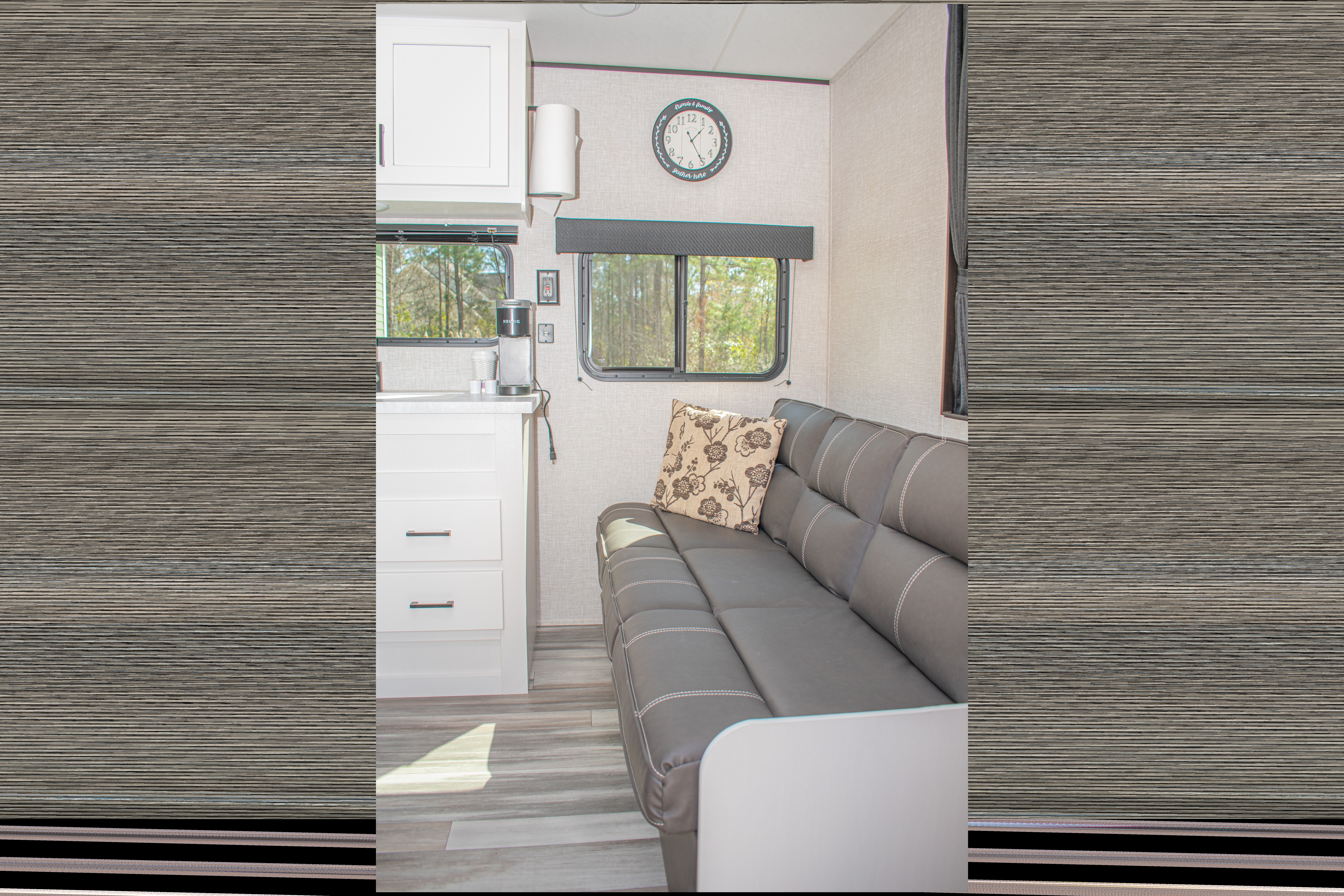 2024 Brand New Jayco Jay Flight 260BH Travel Trailer AKA Maggie