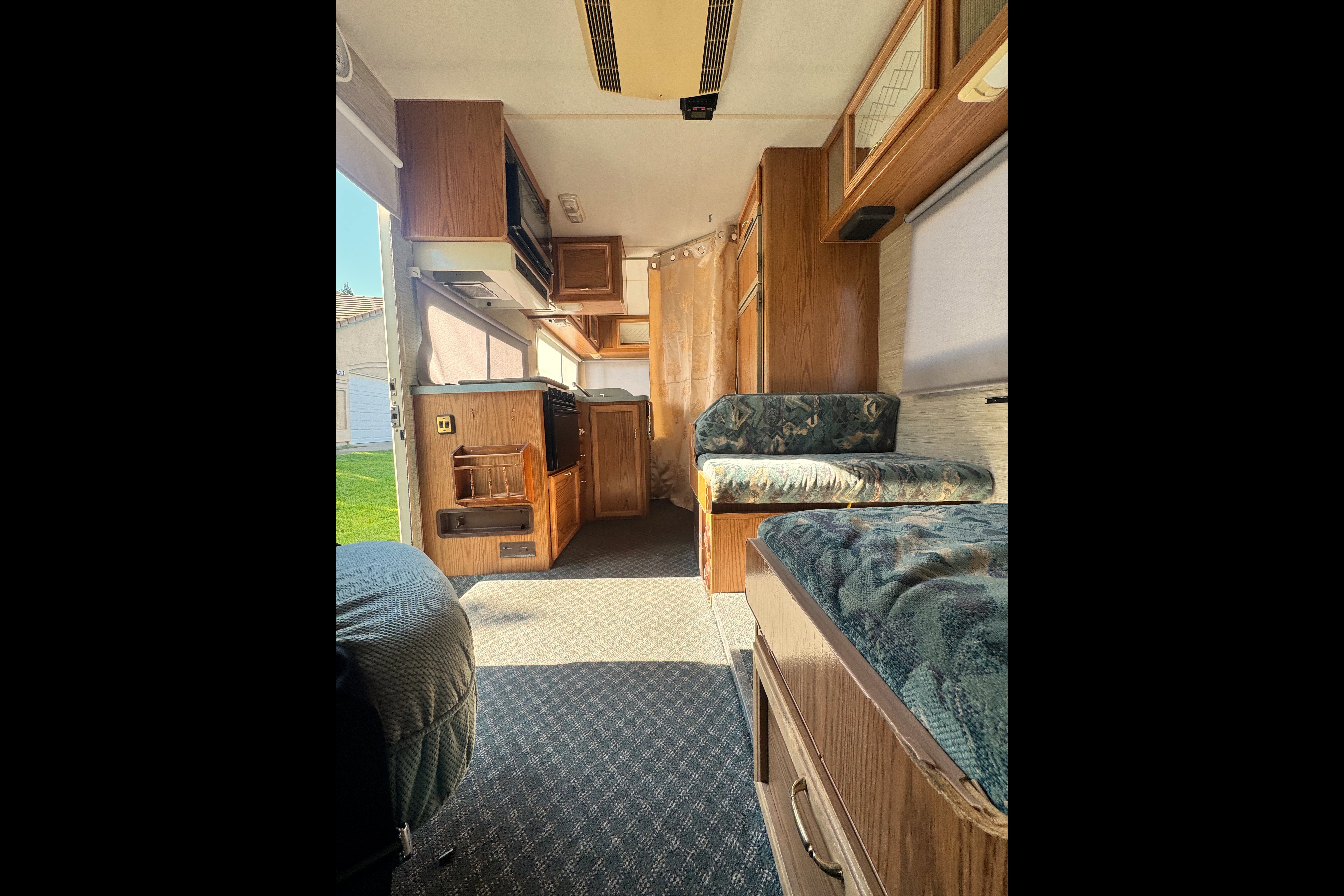 🌟 Stellaris – Spiritual & Soulful Journeys [Affordable RV+Extra Time+Battery]