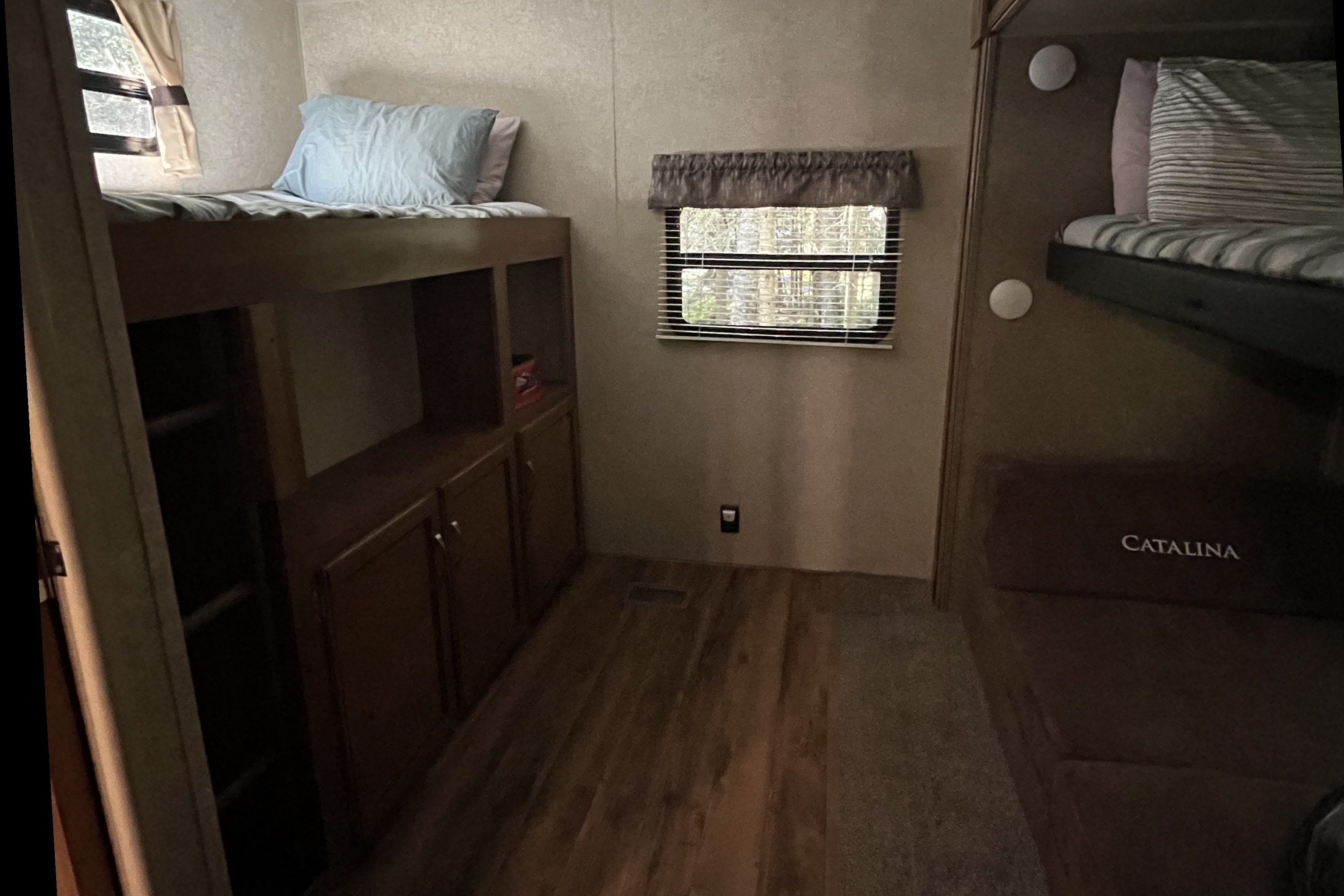 Costa’s Lake Superior Coachmen Travel Trailer