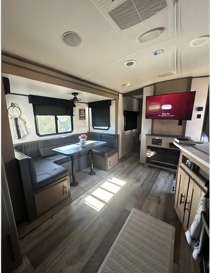 Family Fun Sundance 241 BH Travel Trailer
