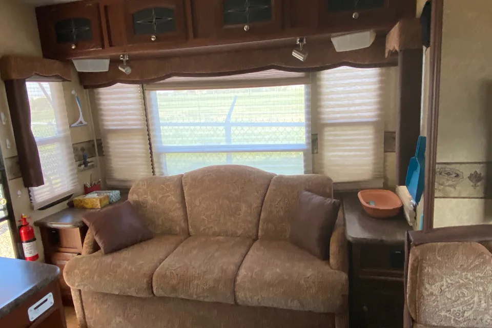 Brad's Forest River Rockwood Fifth Wheel