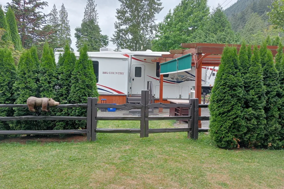 Harrison Hot Springs Set location - non moveable