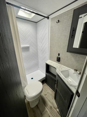 Brand New! 2026 DUTCHMEN ASPEN TRAIL 23 BH LE
