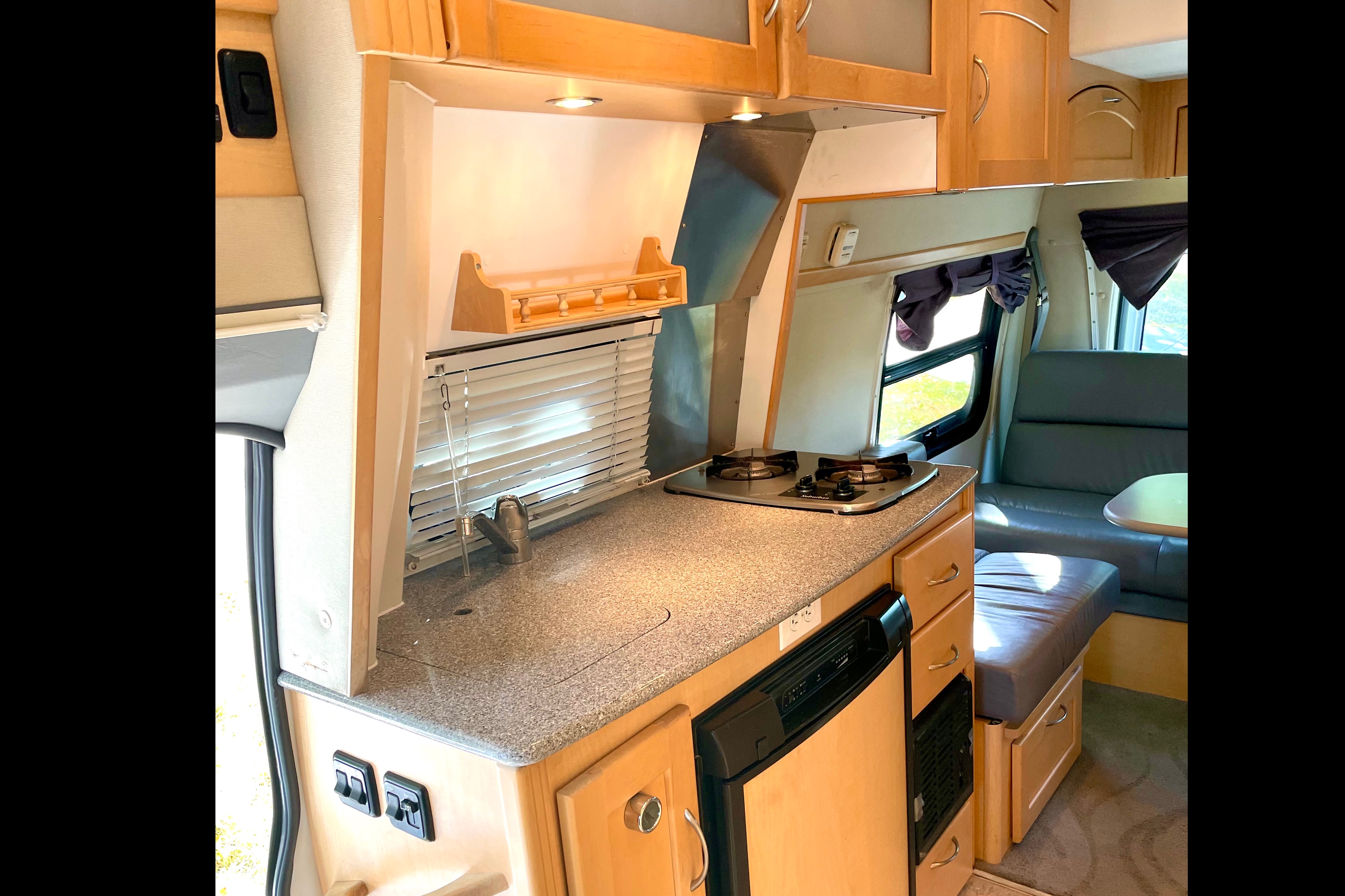 2007 PleasureWay with Solar & Generator