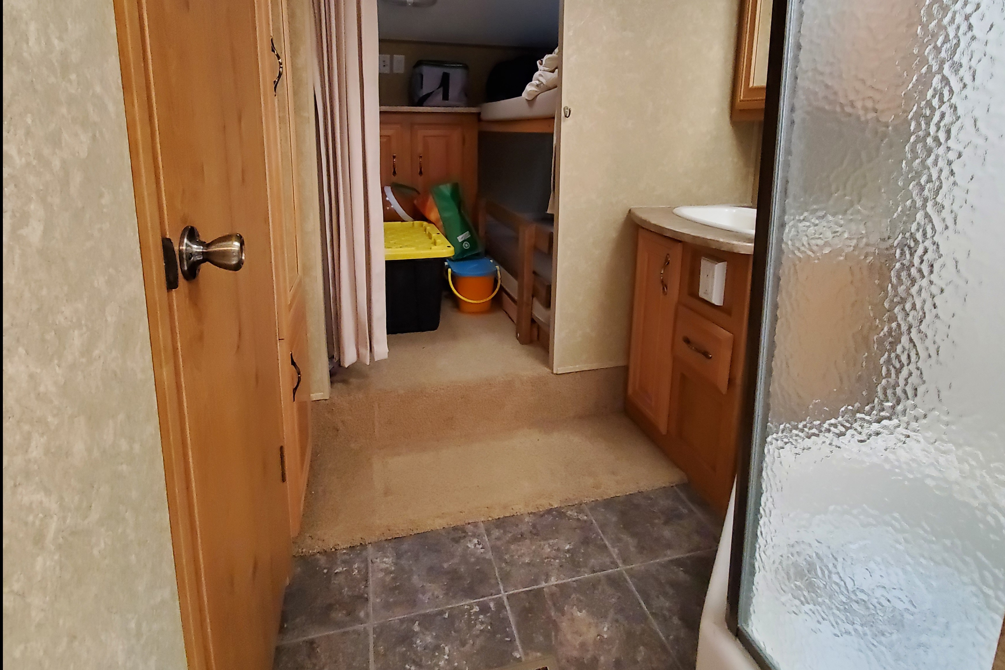 Stews Keystone Laredo 32 Fifth Wheel