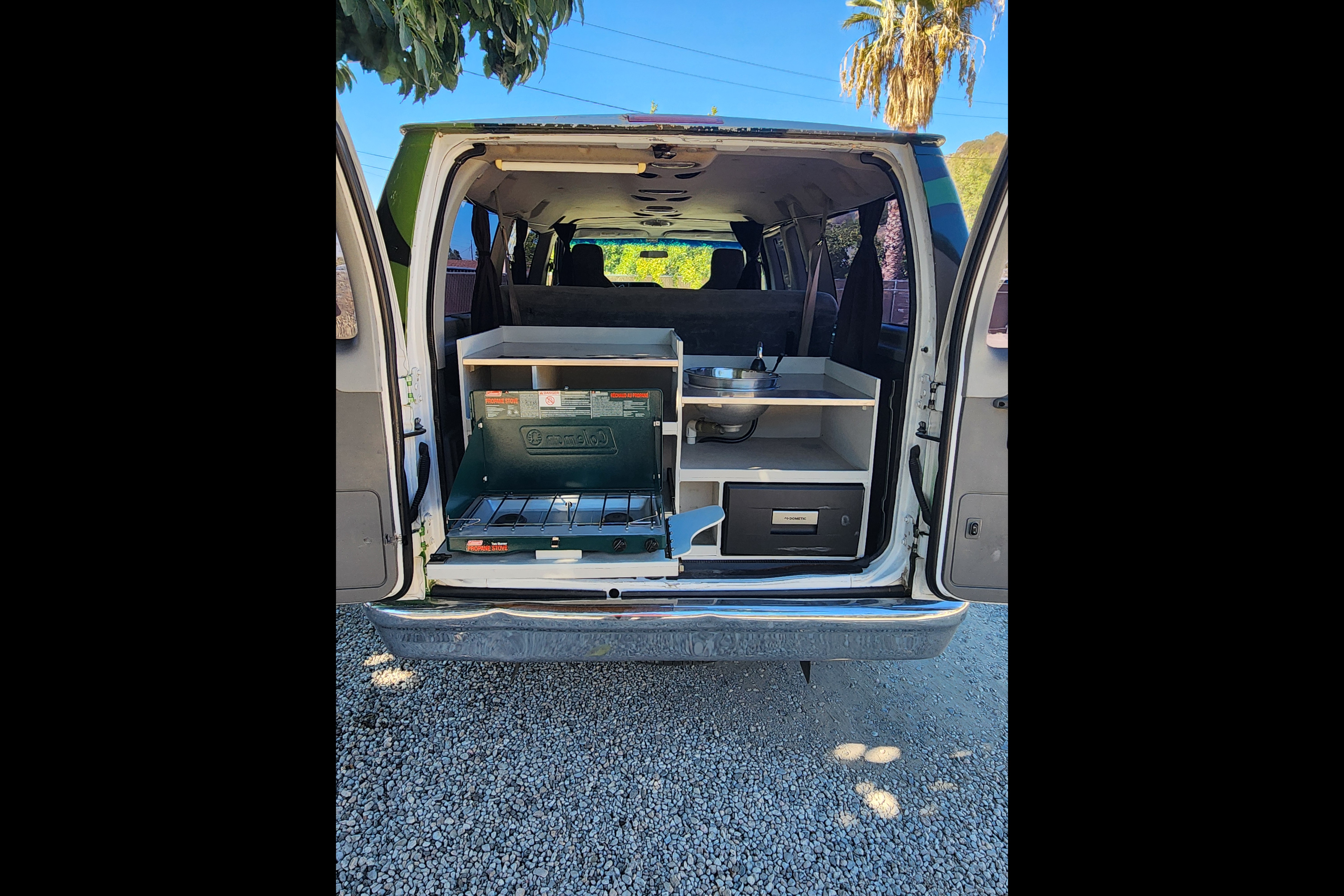 RAIN FOREST FORD E150