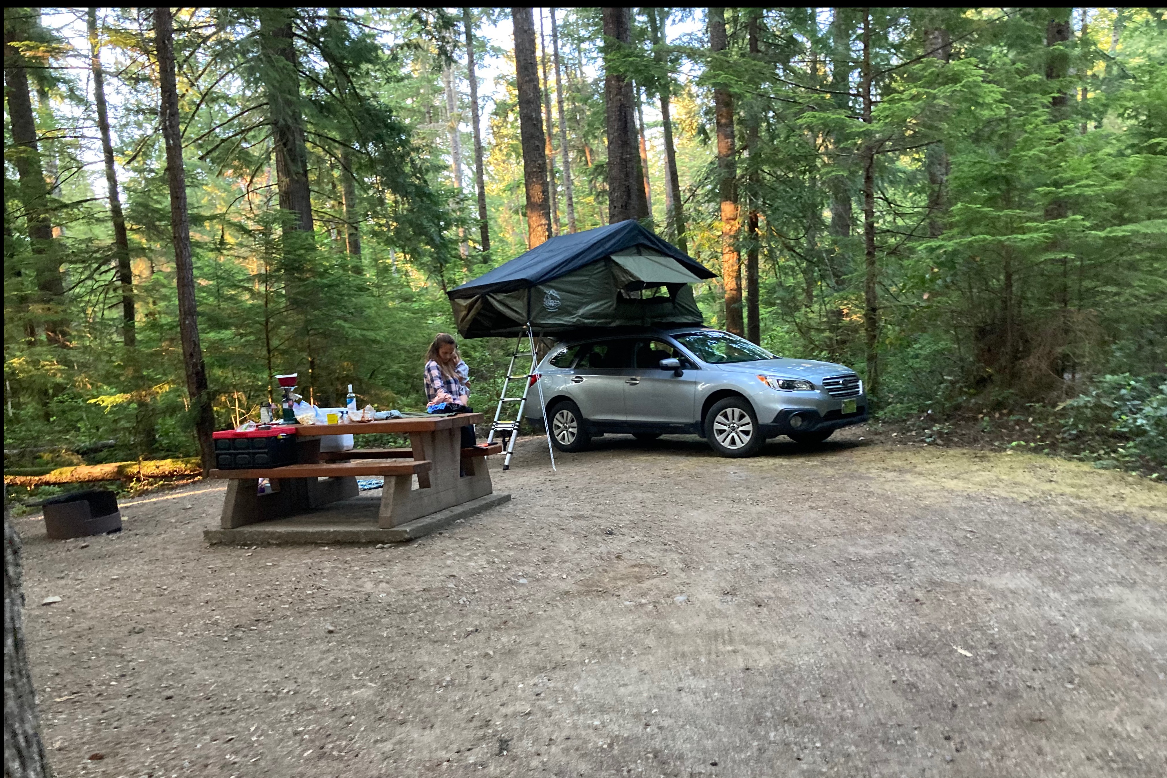 4x4 Subaru with Roof Top Tent