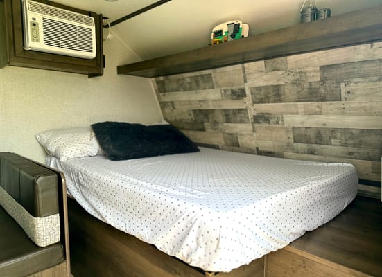 Cozy Coleman Lantern Travel Trailer