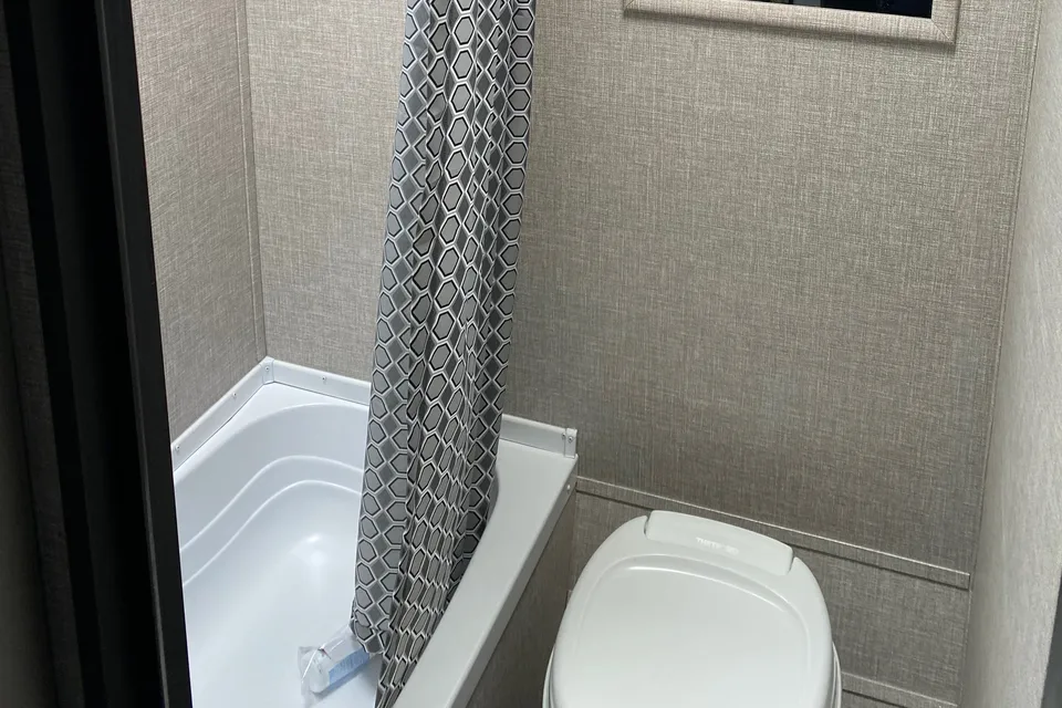 Goliath's Jayco Jay Flight SLX7 Baja Travel Trailer