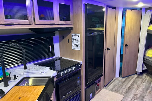2024 Grey Wolf Family Bunkhouse | Sleeps 9 | Delivery Available