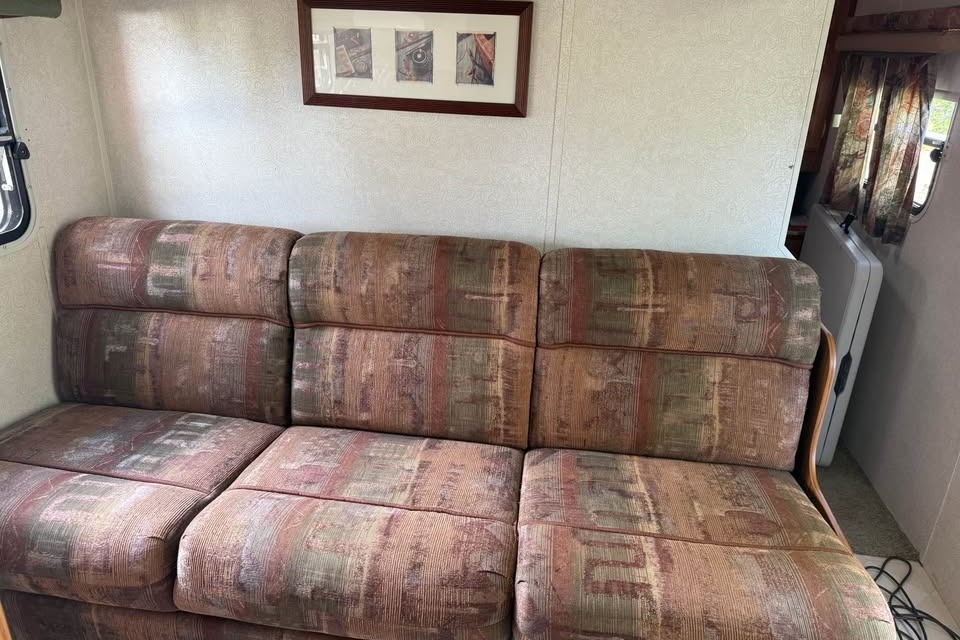 Samantha's Jayco Eagle Travel Trailer **VERY CLEAN** Sleeps 7-8