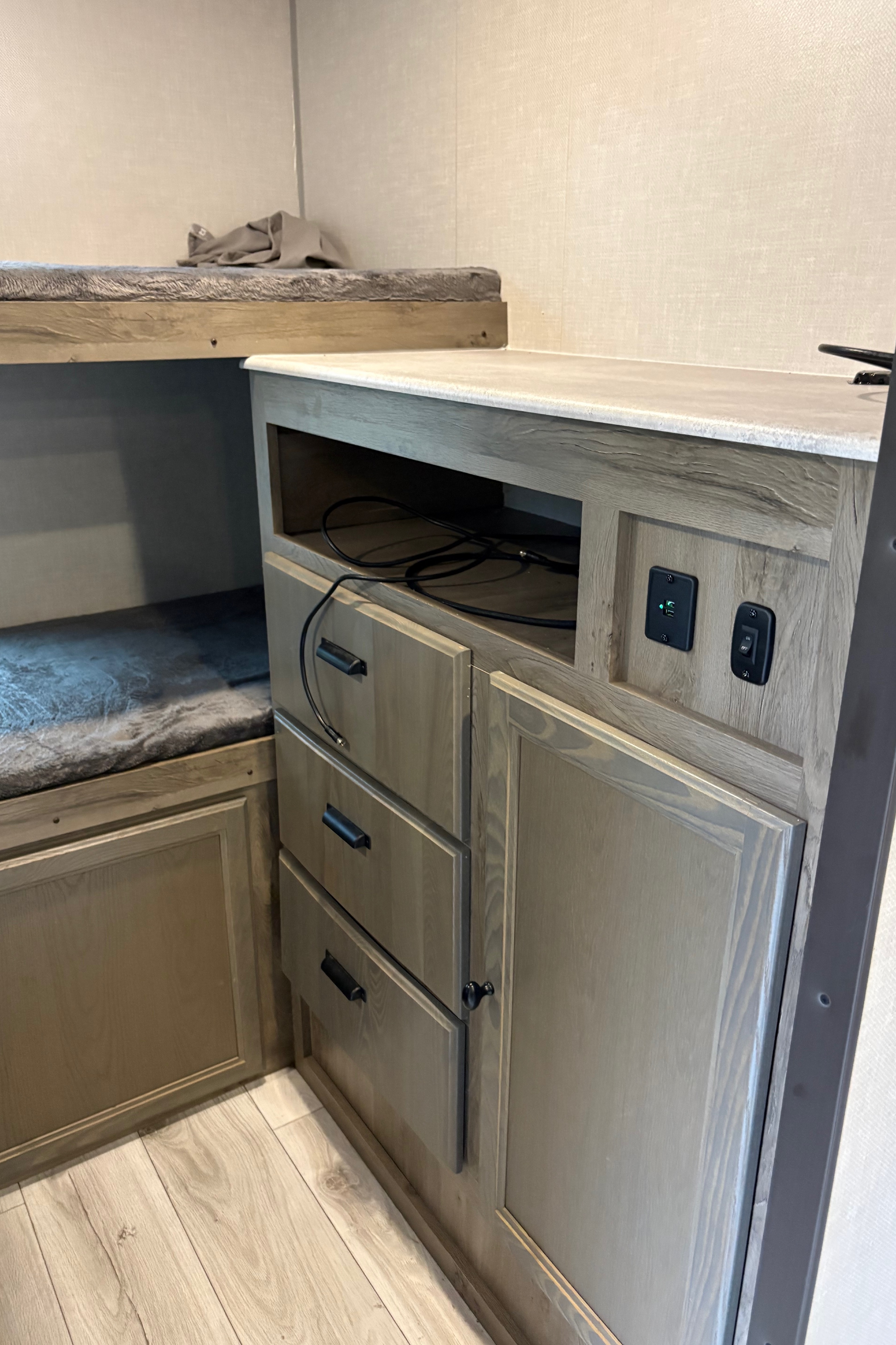 Rodney's Forest River Surveyor Legend Travel Trailer