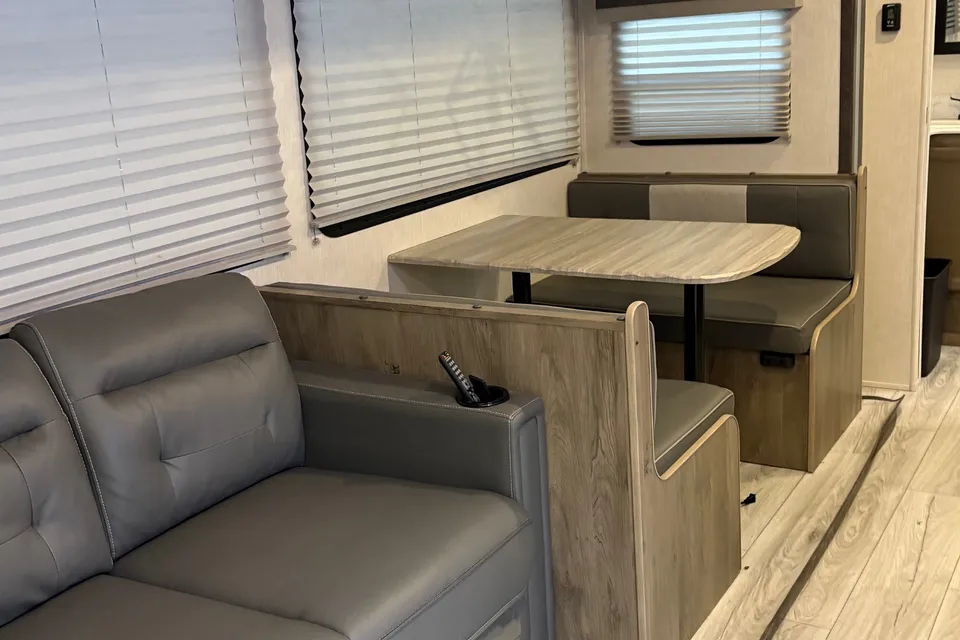 Rodney's Forest River Surveyor Legend Travel Trailer