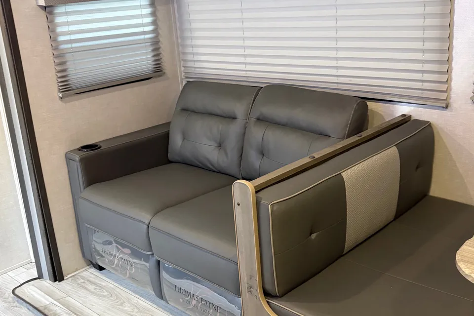 Rodney's Forest River Surveyor Legend Travel Trailer