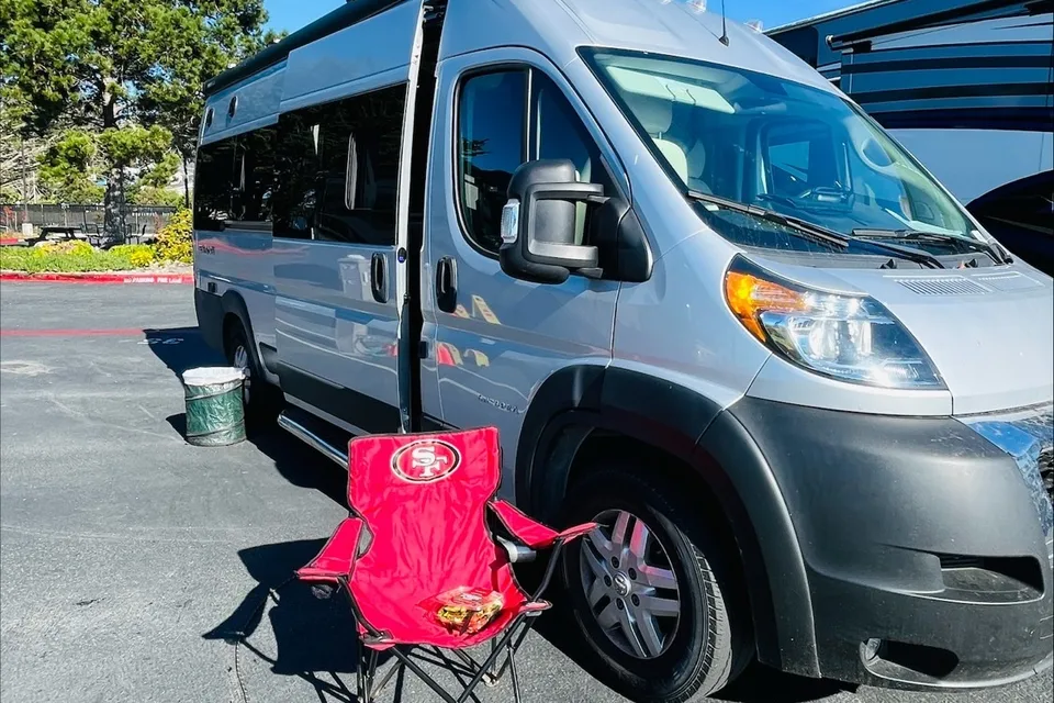 Marianne the Campervan Class B