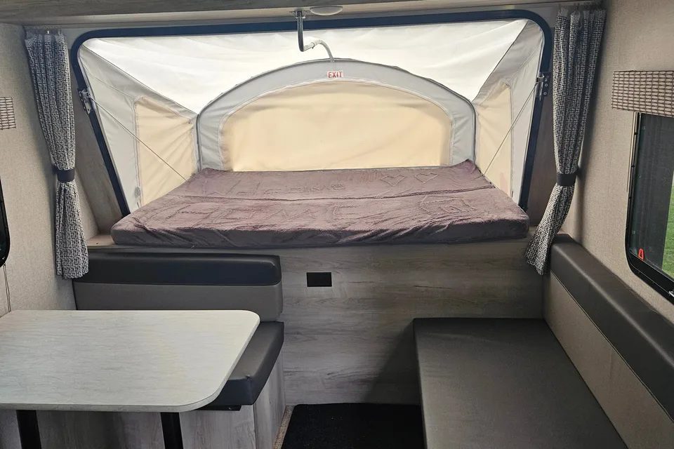 2022 Coachmen Hybrid