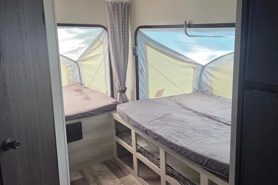 2022 Coachmen Hybrid