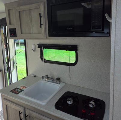 2022 Coachmen Hybrid