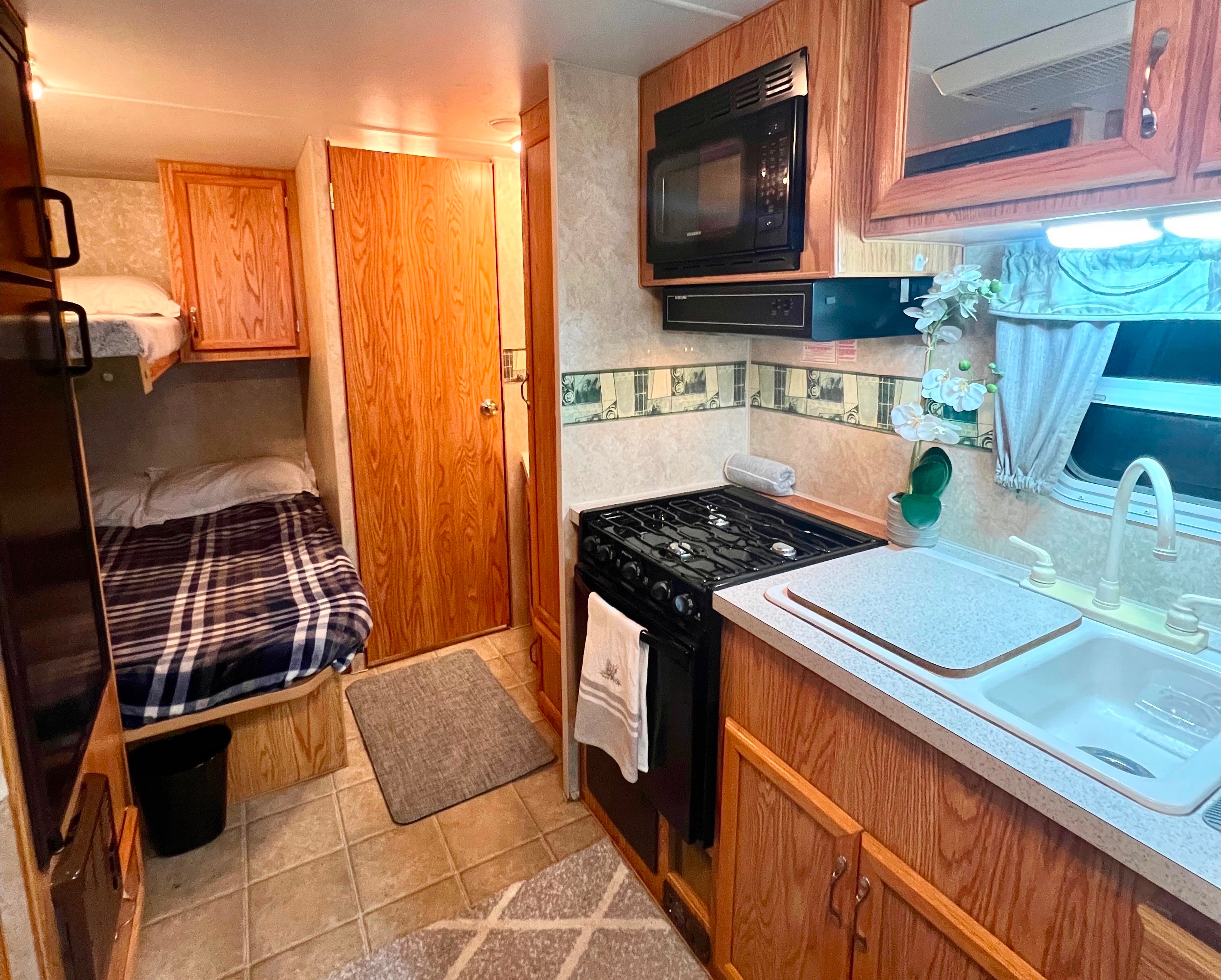 Velsen Northwind 20-ND Travel Trailer