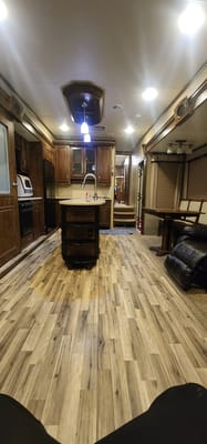 Luke's Grand Design 5th wheel