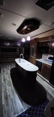 Luke's Grand Design 5th wheel